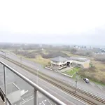 Apartman Coastal In Steps From The Sea